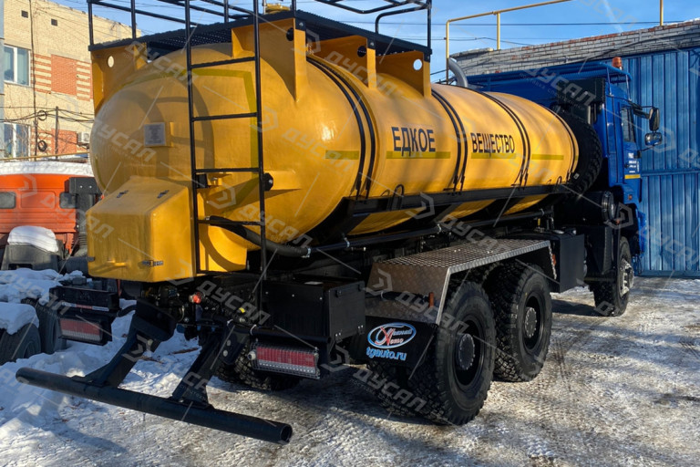 Кислотовоз АЦК-10 на шасси КАМАЗ 6522