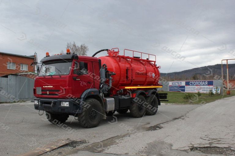 Автоцистерна вакуумная АКН-12 ОД на шасси КАМАЗ 43118