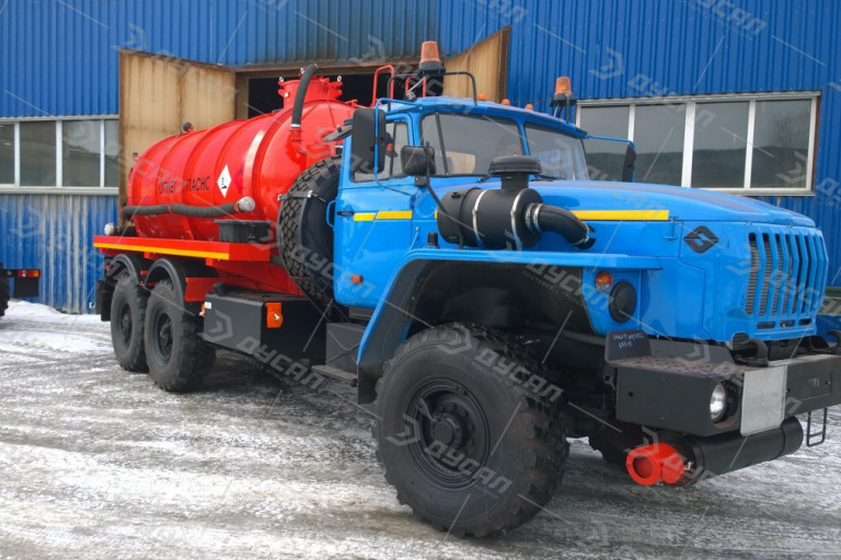АКН-10 на шасси УРАЛ 4320