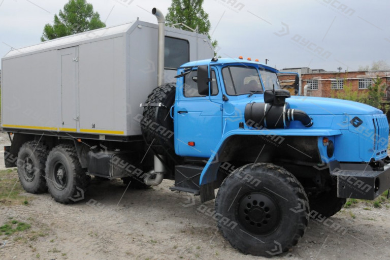 ППУА 1600/100 на шасси УРАЛ 4320
