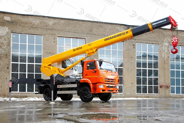 Автокран "ИВАНОВЕЦ" КС-55744 серия "БУЛЬДОГ" на шасси КамАЗ 53605 (ОВОЙД)