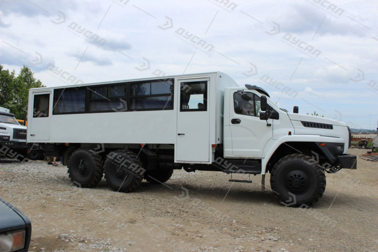 Вахтовый автобус УРАЛ NEXT 3255-5013-71Е5