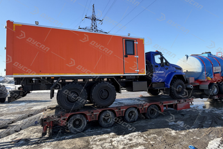 Автомобиль для перевозки взрывчатых веществ ВВ с пассажирским отсеком 6 человек на базе УРАЛ 4320 NEXT