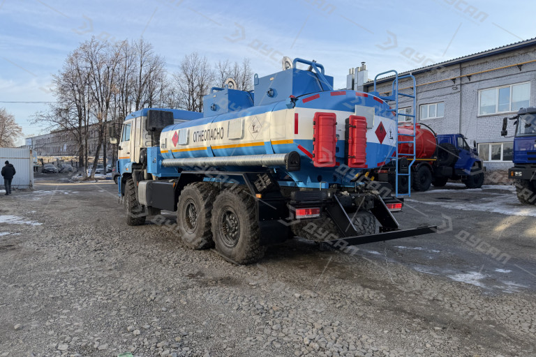 Автотопливозаправщик АТЗ-11/2 на шасси КАМАЗ 43118