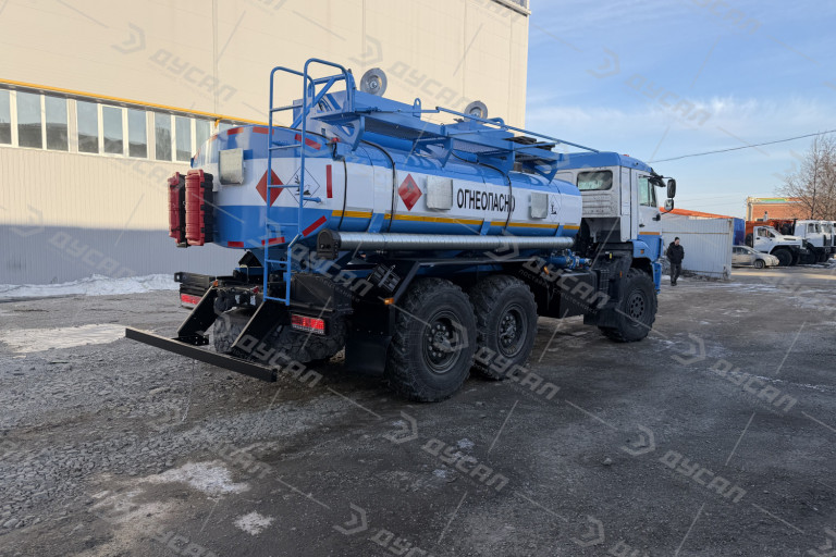 Автотопливозаправщик АТЗ-11/2 на шасси КАМАЗ 43118