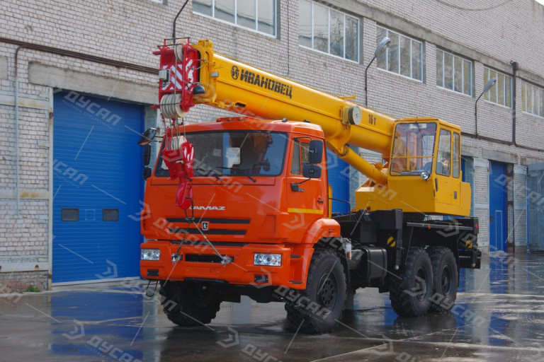 Автокран "ИВАНОВЕЦ" КС-35714К-2 на шасси КамАЗ 43118 (ОВОИД)