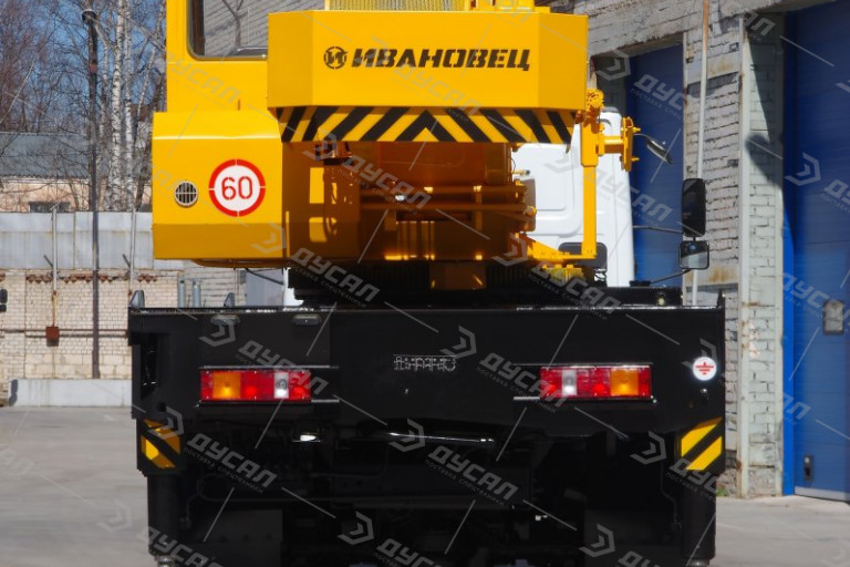 Автокран "ИВАНОВЕЦ" КС-45717-2 PLUS на шасси УРАЛ NEXT 4320 (ОВОИД)