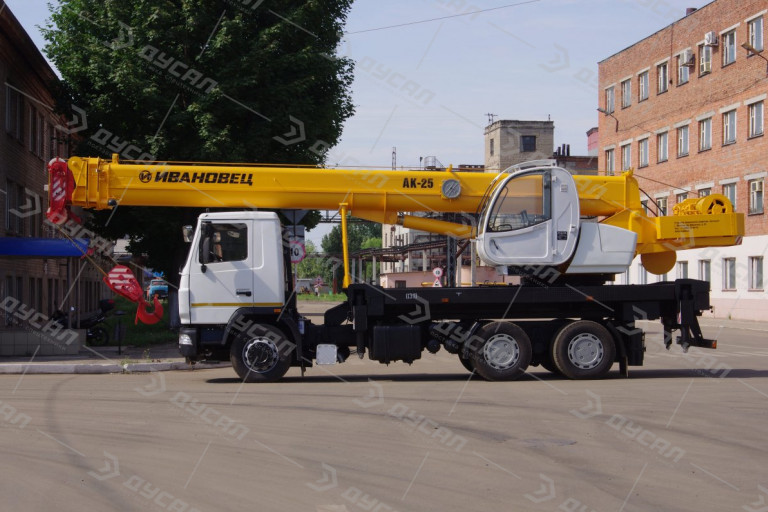 Автокран "ИВАНОВЕЦ" КС-45717А-1Р на шасси МАЗ 6312С3 (ОВОИД)