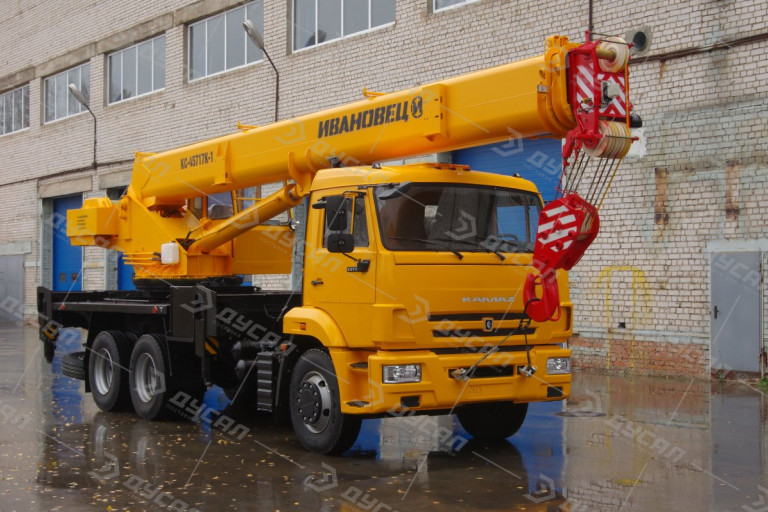 Автокран "ИВАНОВЕЦ" КС-45717К-1 на шасси КамАЗ 65115 (ОВОИД)
