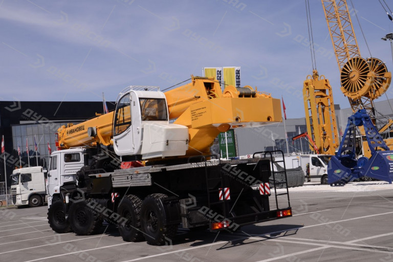 Автокран "ИВАНОВЕЦ" КС-55735-7 на шасси КамАЗ 63501 (ОВОИД)