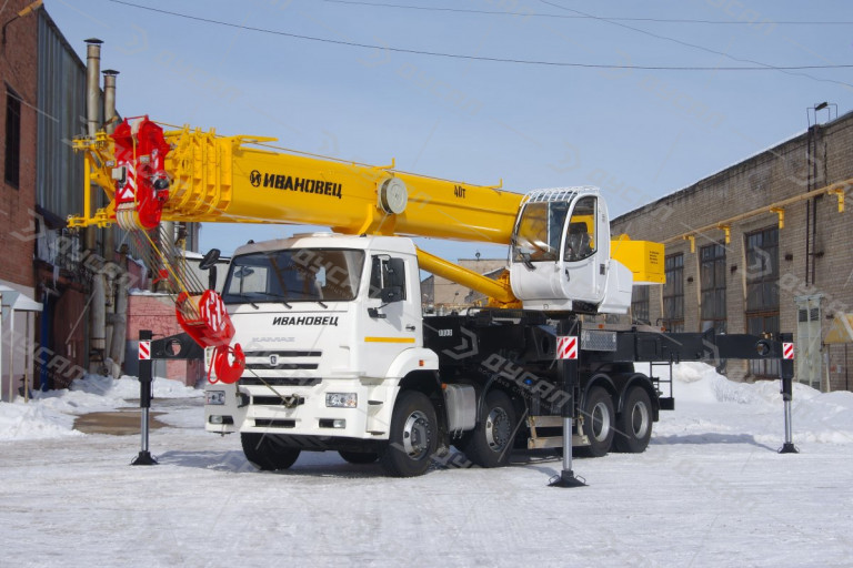 Автокран "ИВАНОВЕЦ" КС-65740-8 на шасси КамАЗ 65201 (ОВОИД)