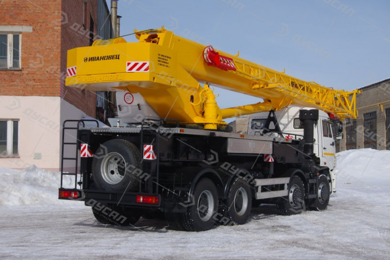 Автокран "ИВАНОВЕЦ" КС-65740-8 на шасси КамАЗ 65201 (ОВОИД)