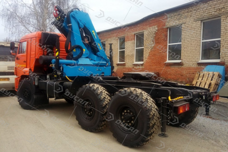 Седельный тягач КАМАЗ 43118-50 с КМУ ИМ-180