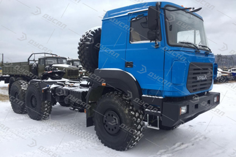 Седельный тягач УРАЛ 63704К-0111Е5