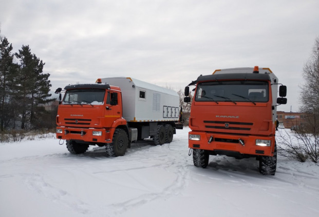 Передвижная ремонтная мастерская ПАРМ на базе КАМАЗ 43118-50 с КМУ ИМ-150N