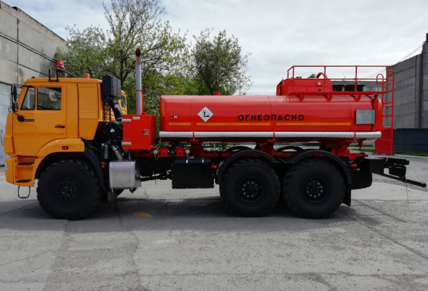 АТЗ-10 на шасси КамАЗ 43118-50