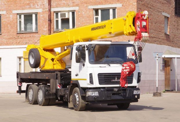 Автокран "ИВАНОВЕЦ" КС-45717А-1Р на шасси МАЗ 6312С3 (ОВОИД)