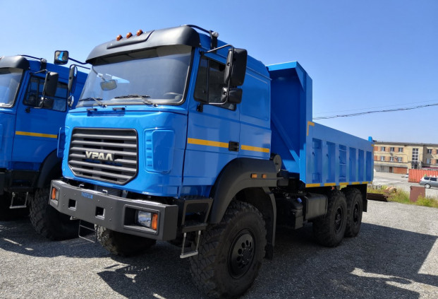 Самосвал УРАЛ 55571-3121-80Е5Ф25