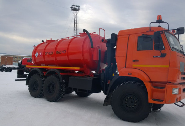 АКН-10 на шасси КамАЗ 43118-50 со спальным местом